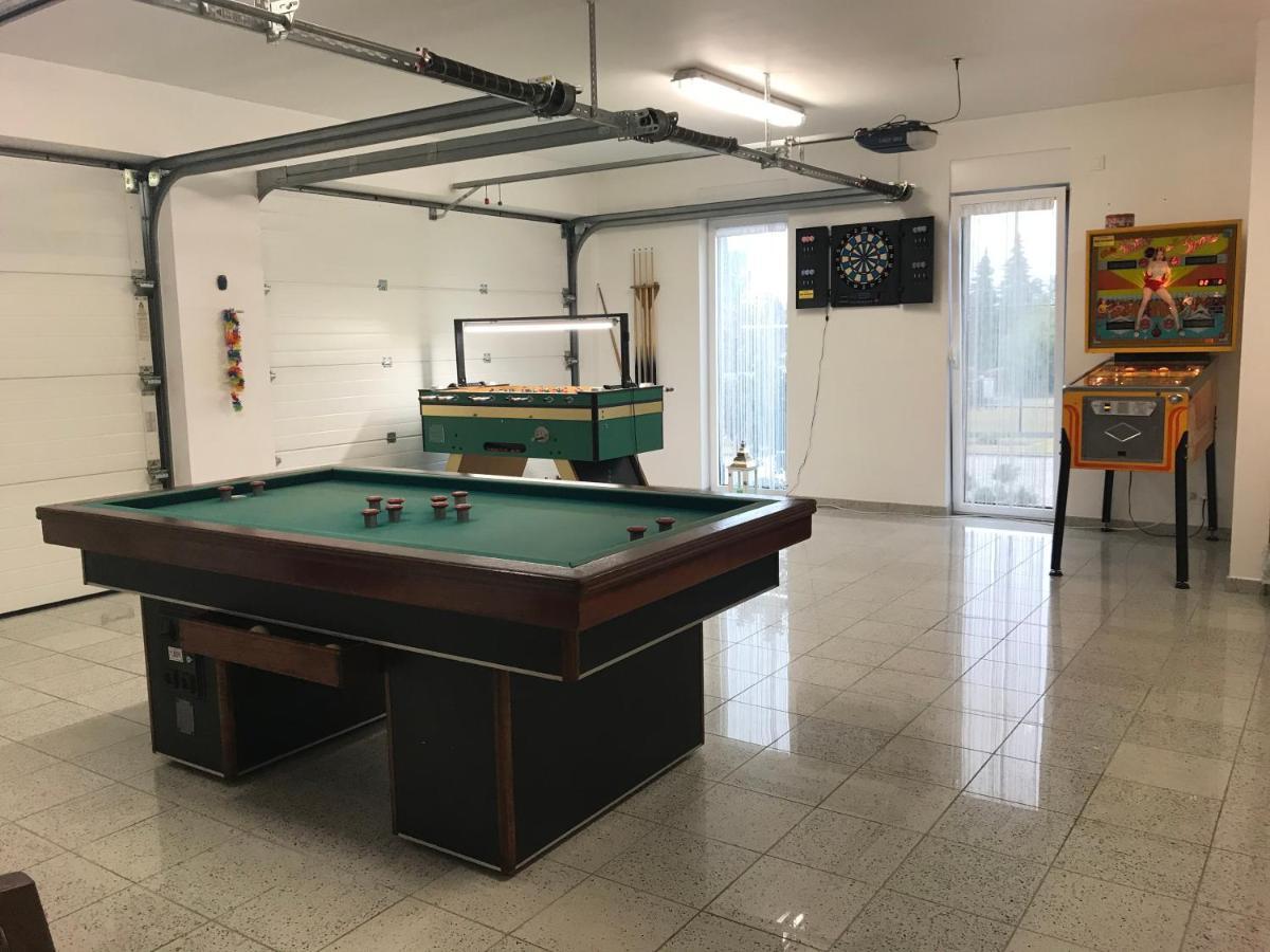 Le Sart-Belles Bed & Breakfast Bagian luar foto