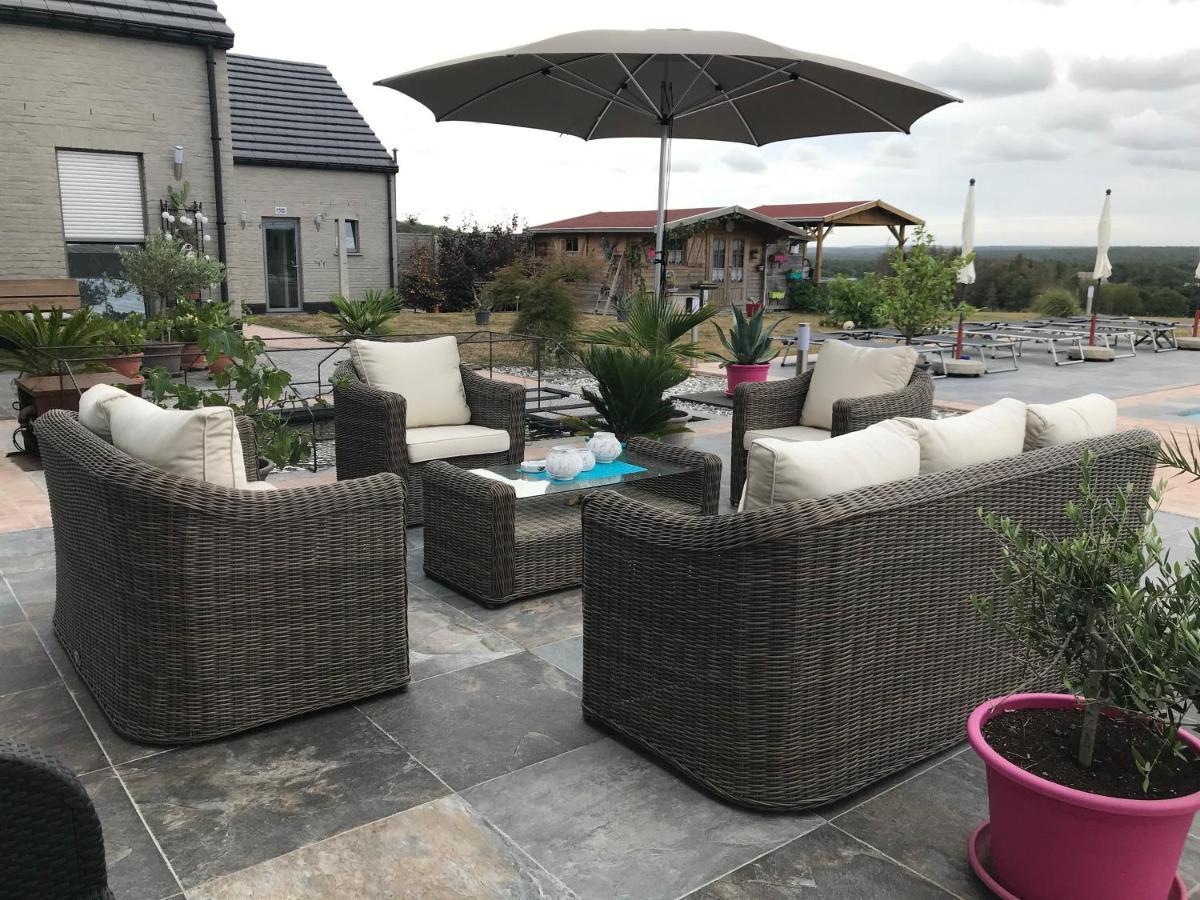 Le Sart-Belles Bed & Breakfast Bagian luar foto
