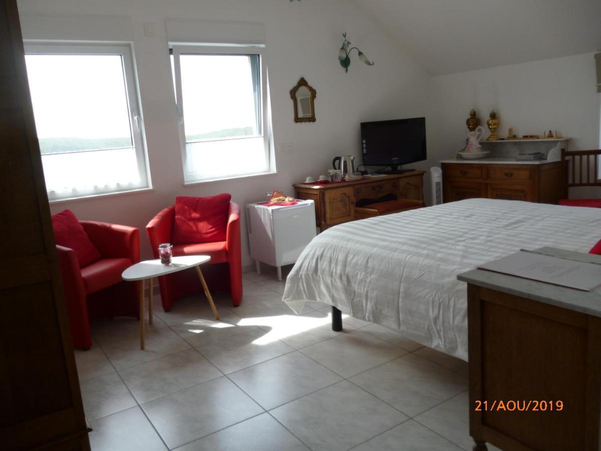 Le Sart-Belles Bed & Breakfast Bagian luar foto