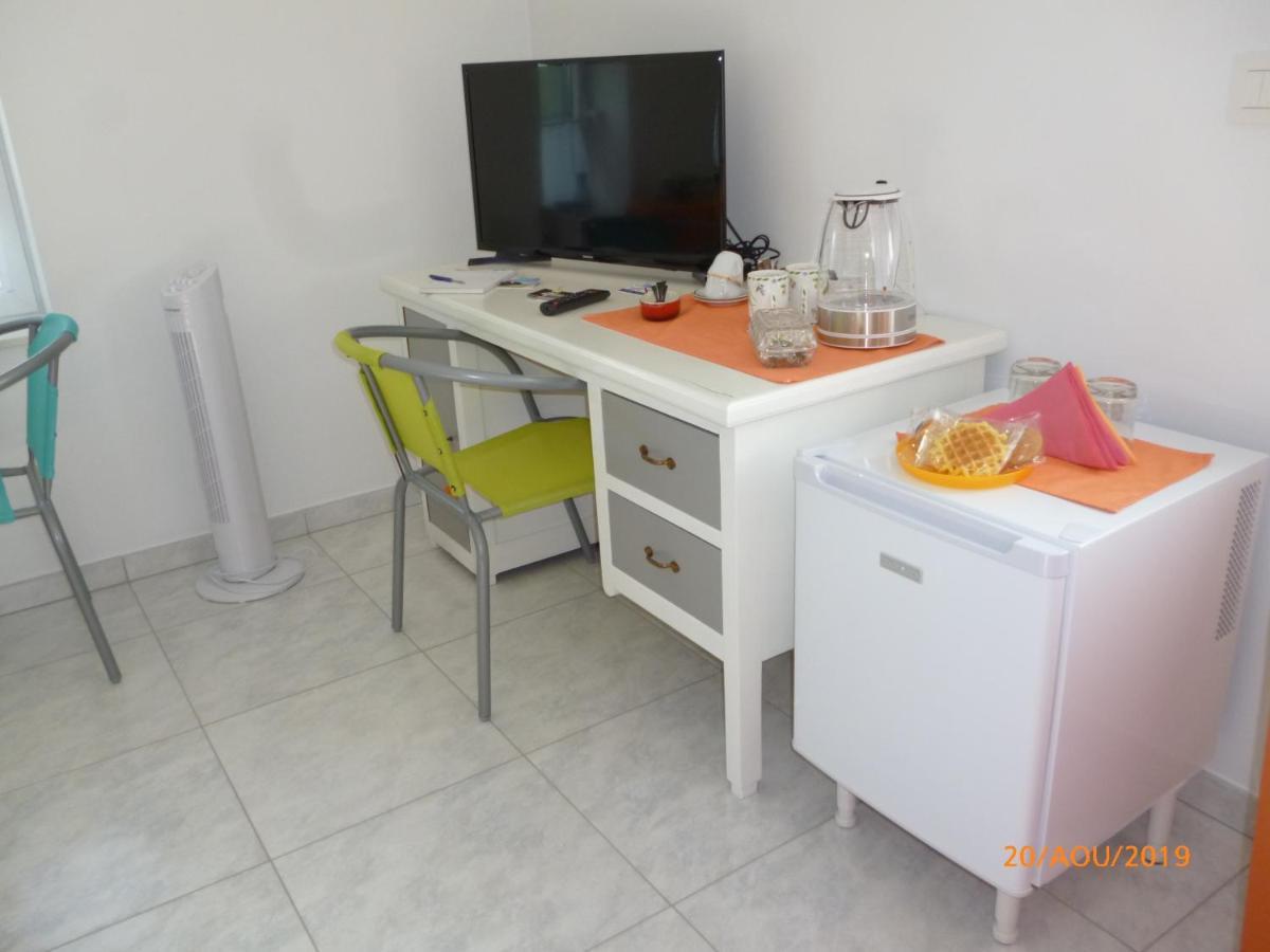 Le Sart-Belles Bed & Breakfast Bagian luar foto