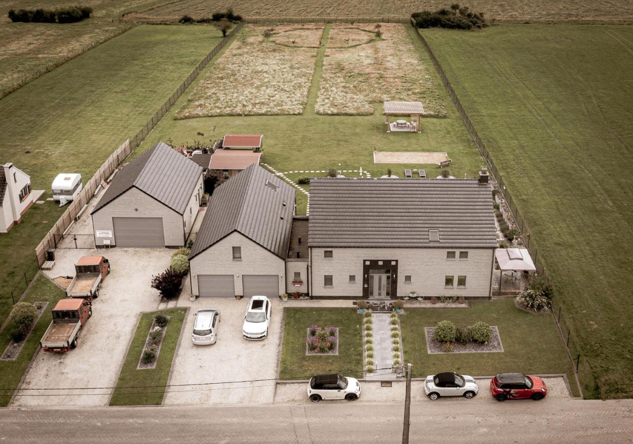 Le Sart-Belles Bed & Breakfast Bagian luar foto